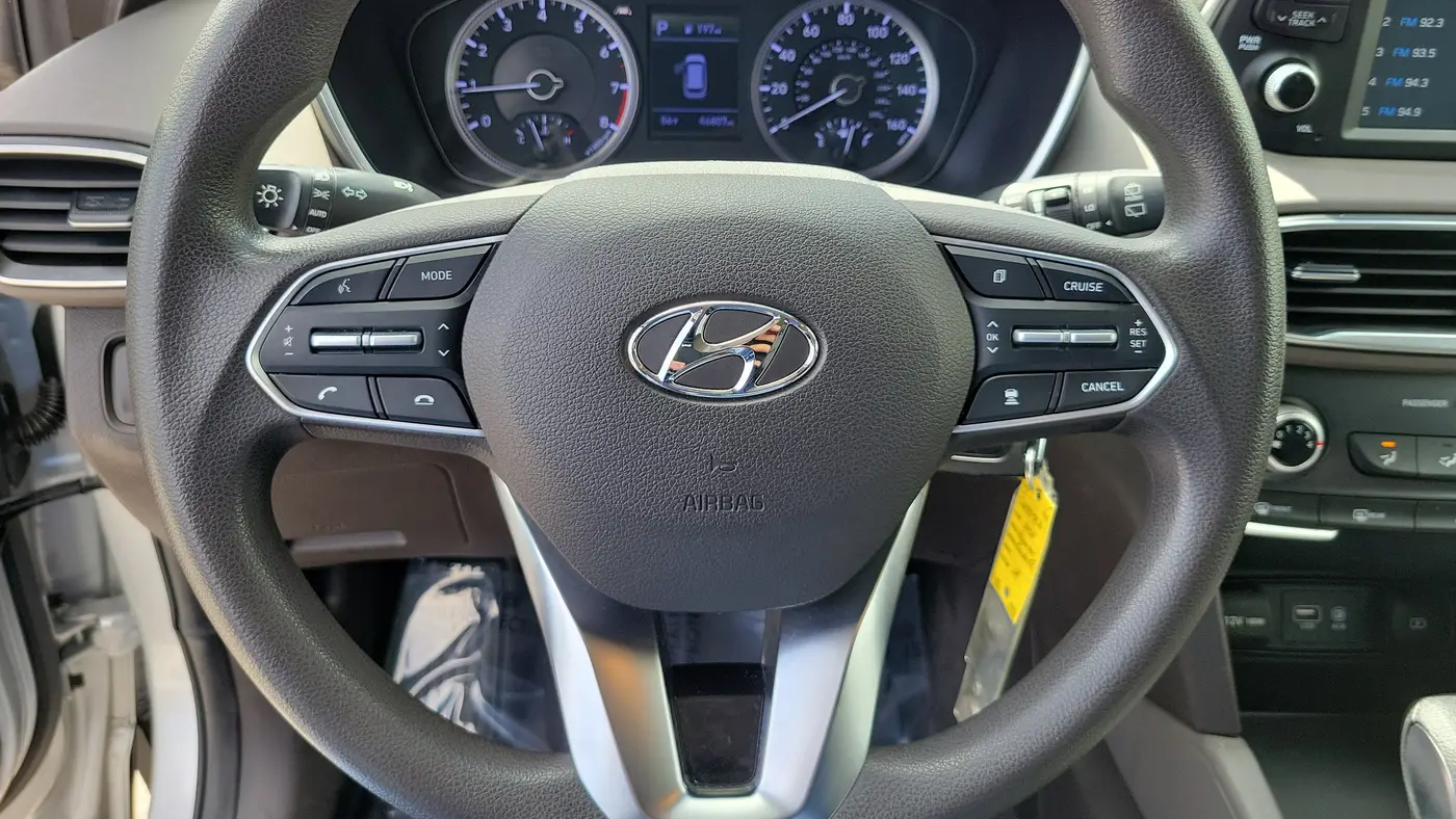 2020 Hyundai SANTA FE SE