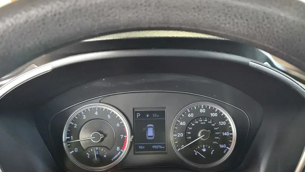 2020 Hyundai SANTA FE SE