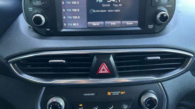2020 Hyundai SANTA FE SE