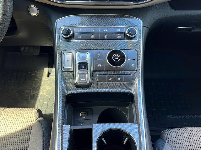 2022 Hyundai Santa Fe - $23,986