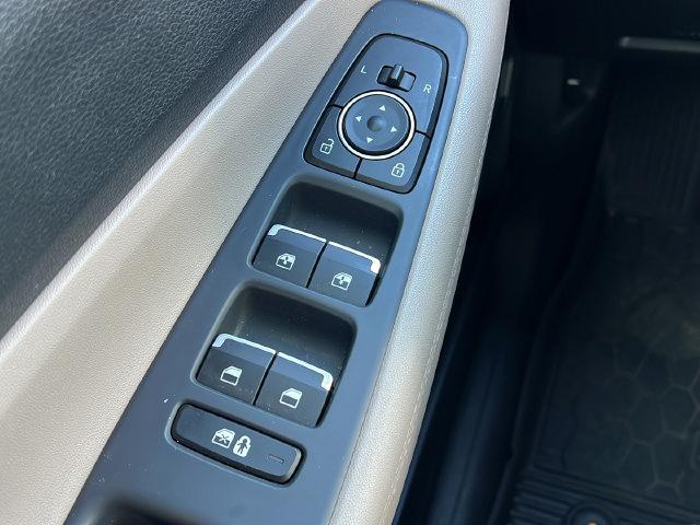 2022 Hyundai Santa Fe - $23,986