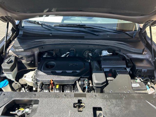 2019 Hyundai Santa Fe - $14,888