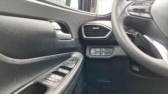 2019 Hyundai SANTA FE SE 2.4L