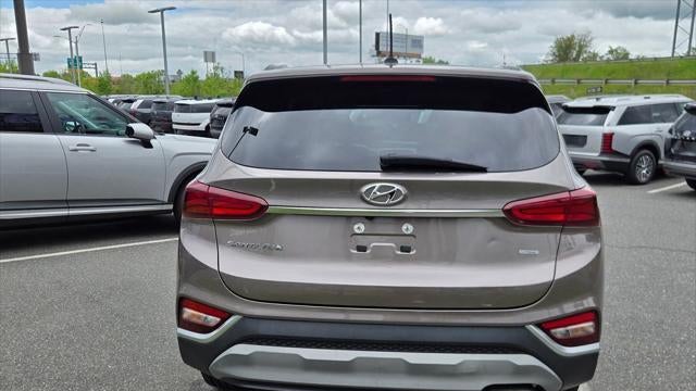 2019 Hyundai SANTA FE SE 2.4L