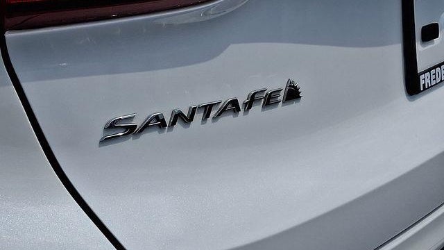 2020 Hyundai SANTA FE SE