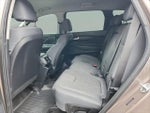 2019 Santa FE Thumbnail 15