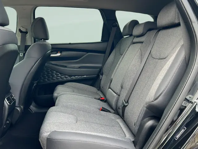 2023 Hyundai Santa Fe - $23,585