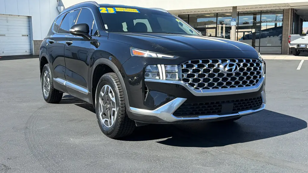 2023 Hyundai Santa Fe - $24,895