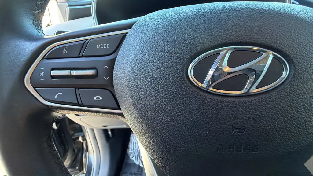 2023 Hyundai Santa Fe - $24,895