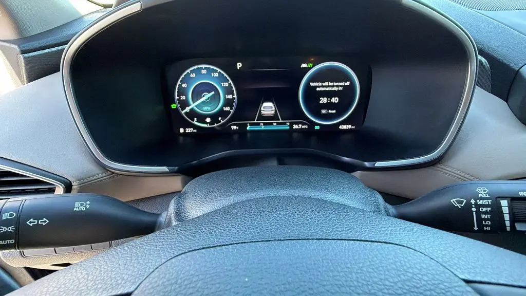 2023 Hyundai Santa Fe - $24,895