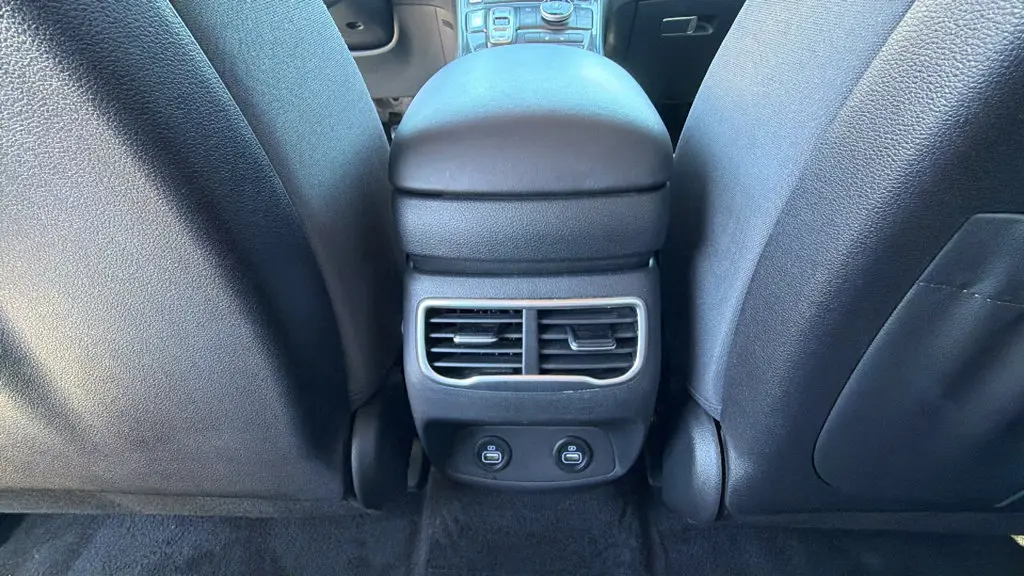 2023 Hyundai Santa Fe - $24,895