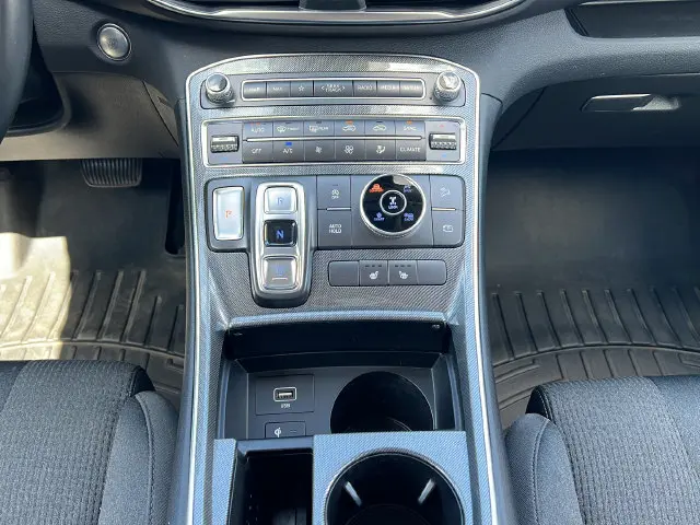 2023 Hyundai Santa Fe - $23,282