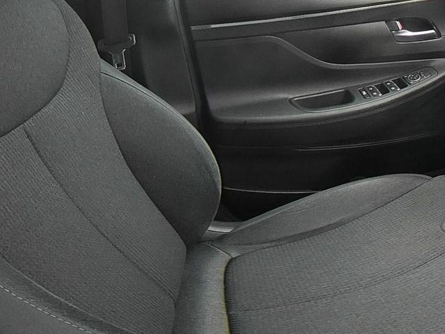 2023 Hyundai Santa Fe - $21,400
