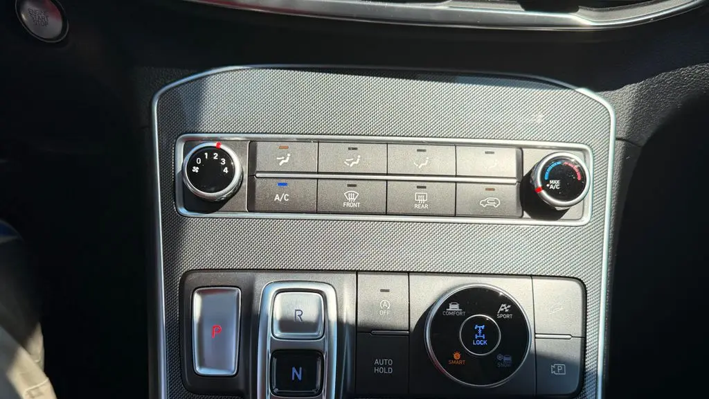 2021 Hyundai SANTA FE SEL