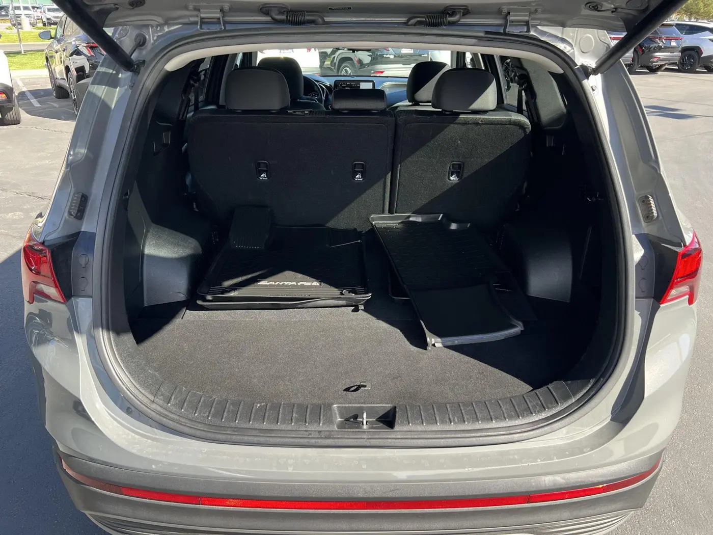 2023 Hyundai Santa Fe - $22,421