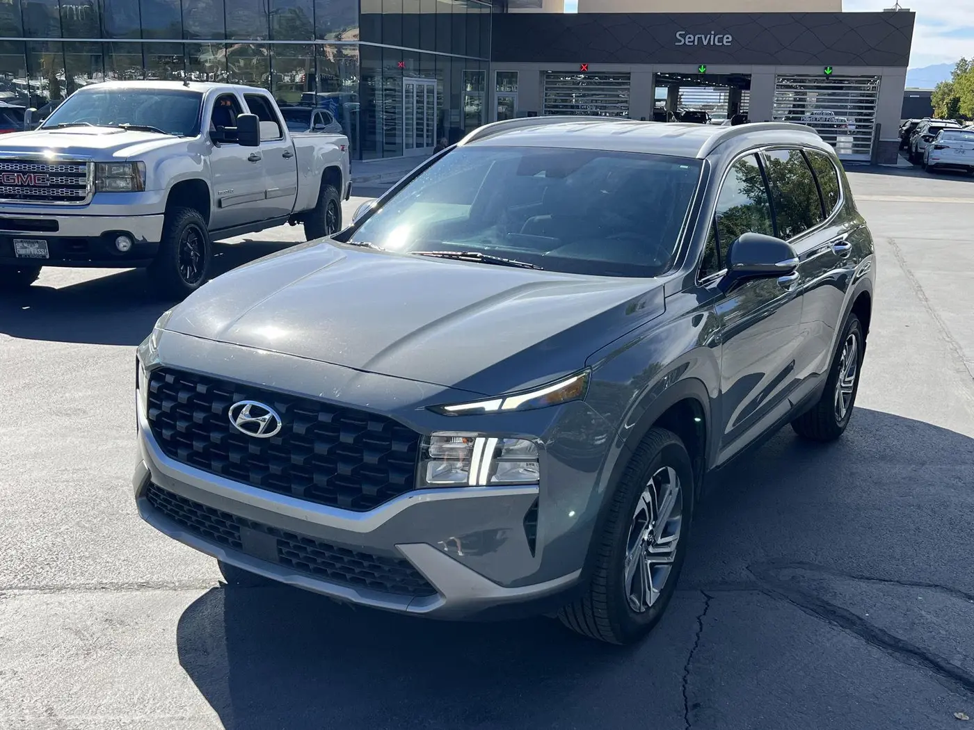 2023 Hyundai Santa Fe - $22,421
