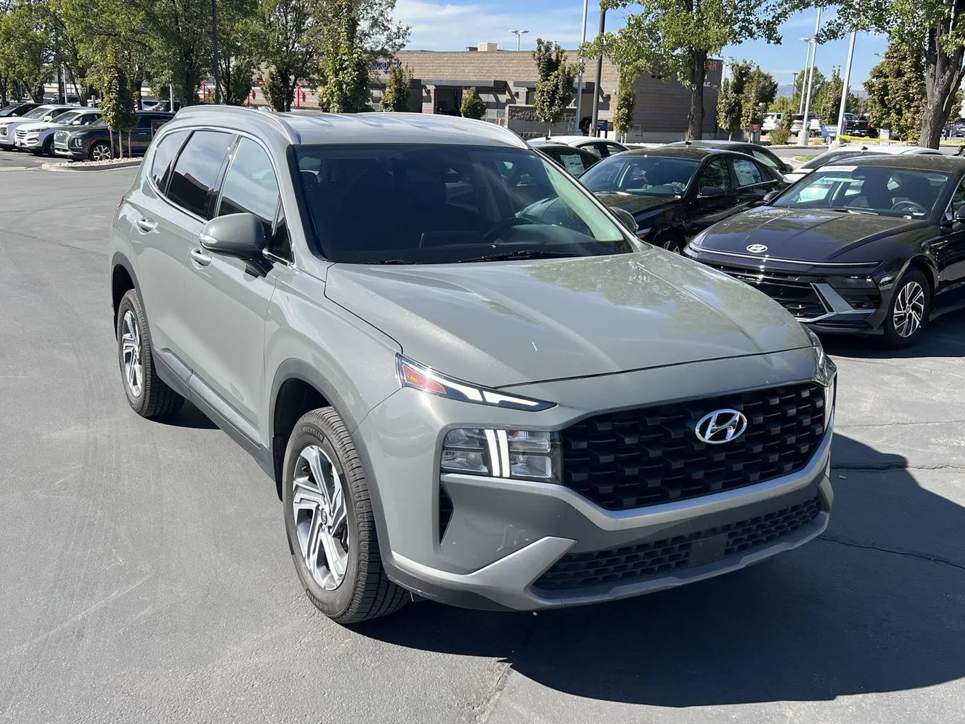 2023 Hyundai Santa Fe - $22,421
