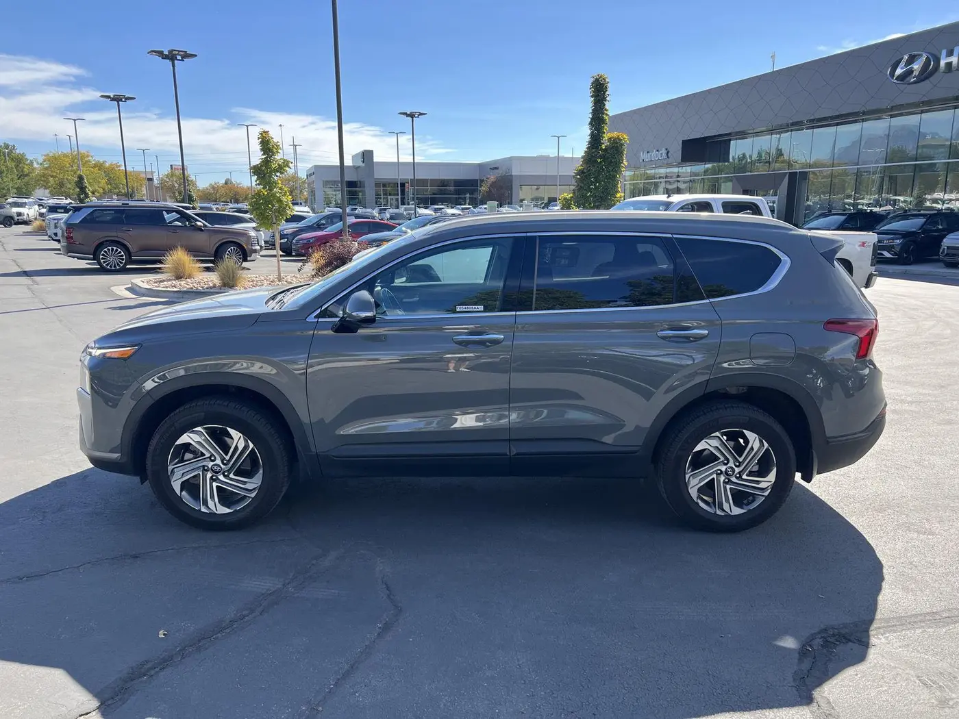 2023 Hyundai Santa Fe - $22,421