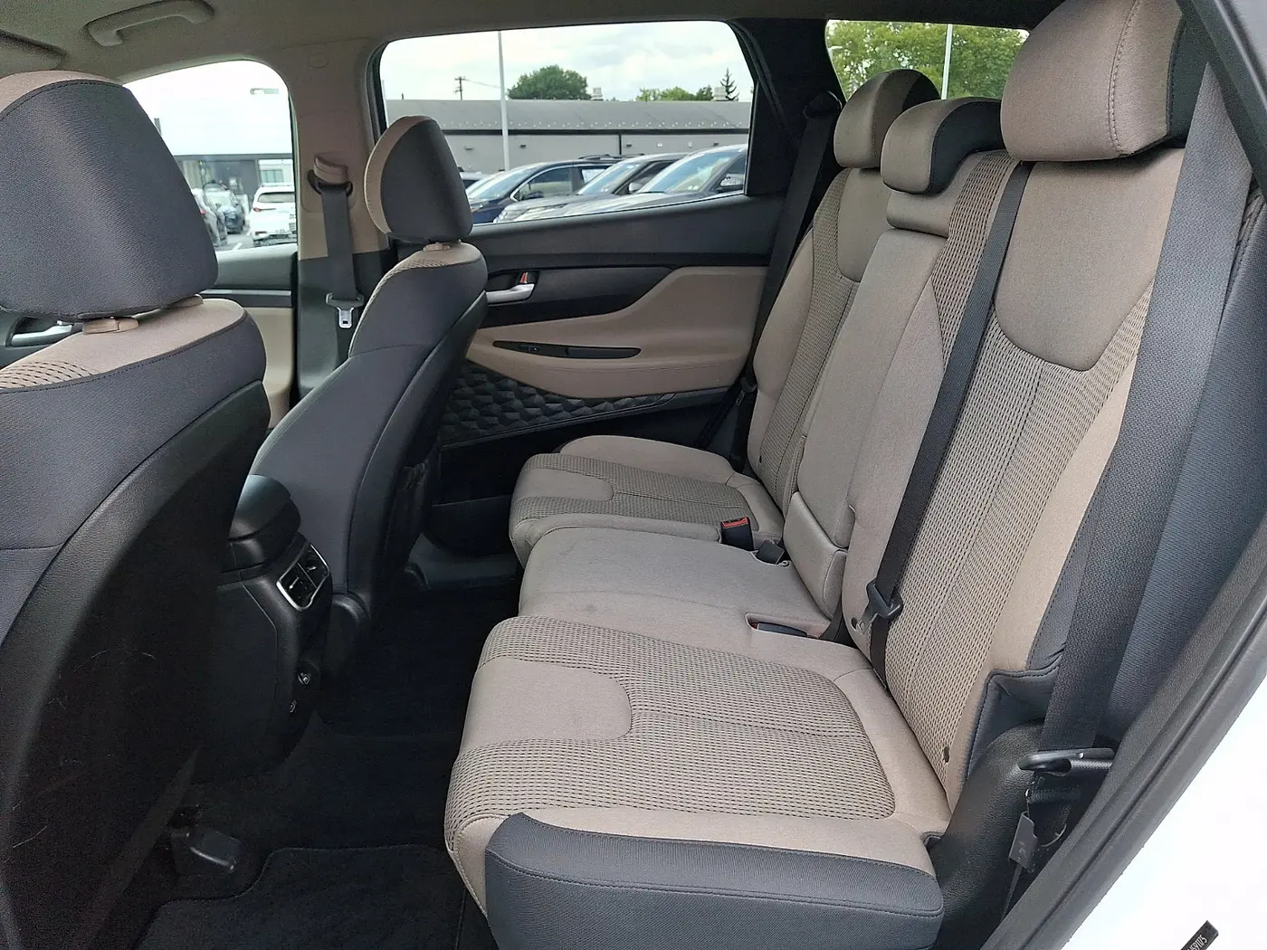 2023 Hyundai Santa Fe - $19,389