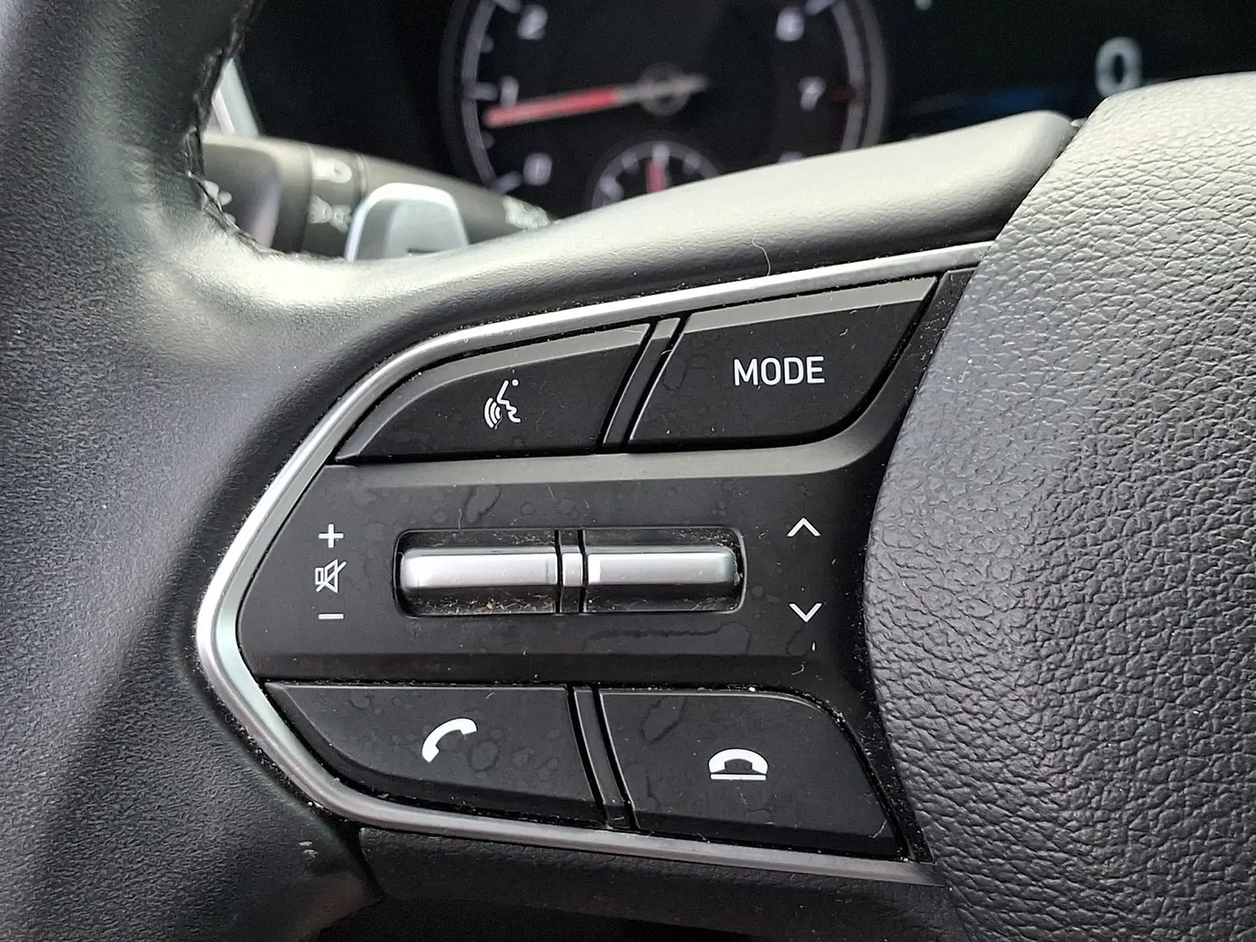 2023 Hyundai Santa Fe - $19,389