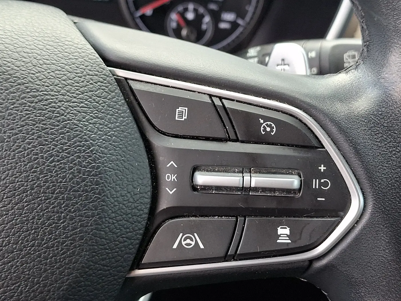 2023 Hyundai Santa Fe - $19,389