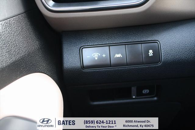 2022 Hyundai Santa Fe - $22,588