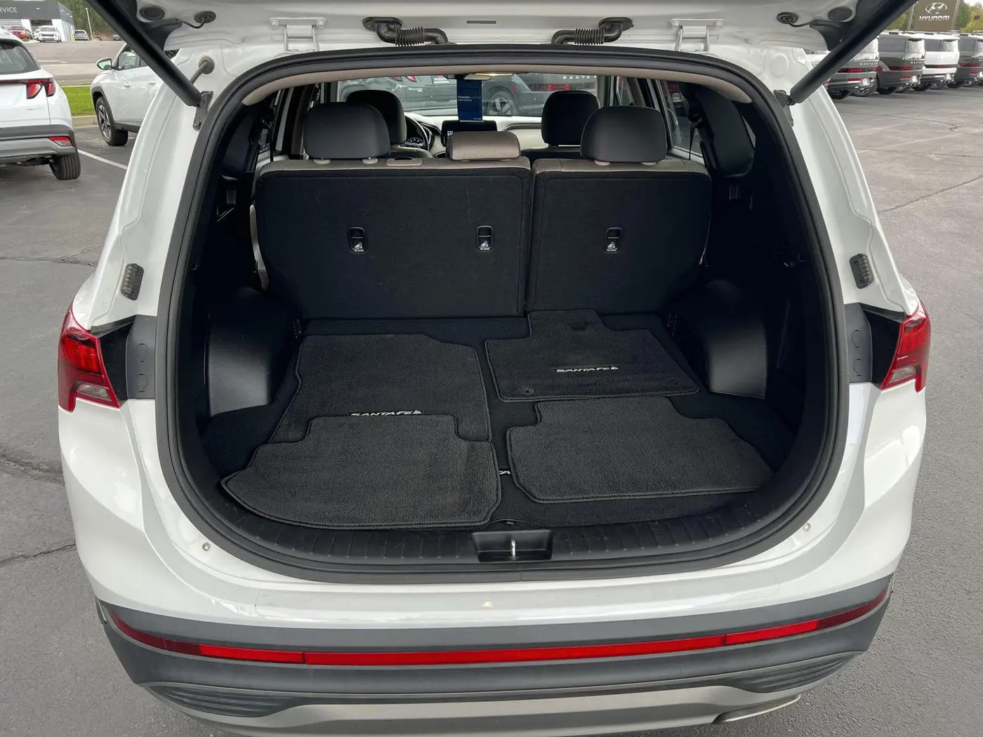 2023 Hyundai Santa Fe - $23,829