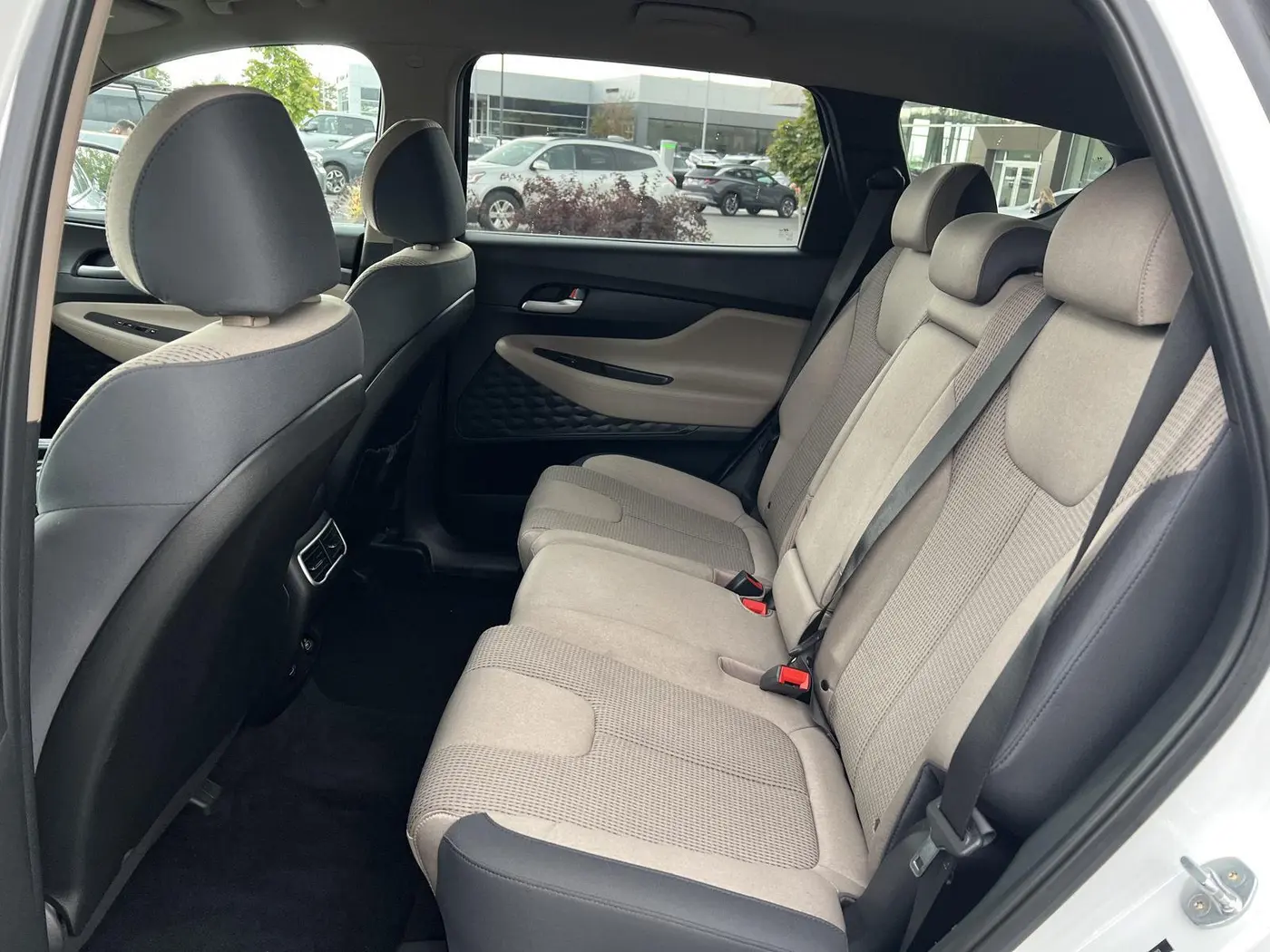 2023 Hyundai Santa Fe - $23,829
