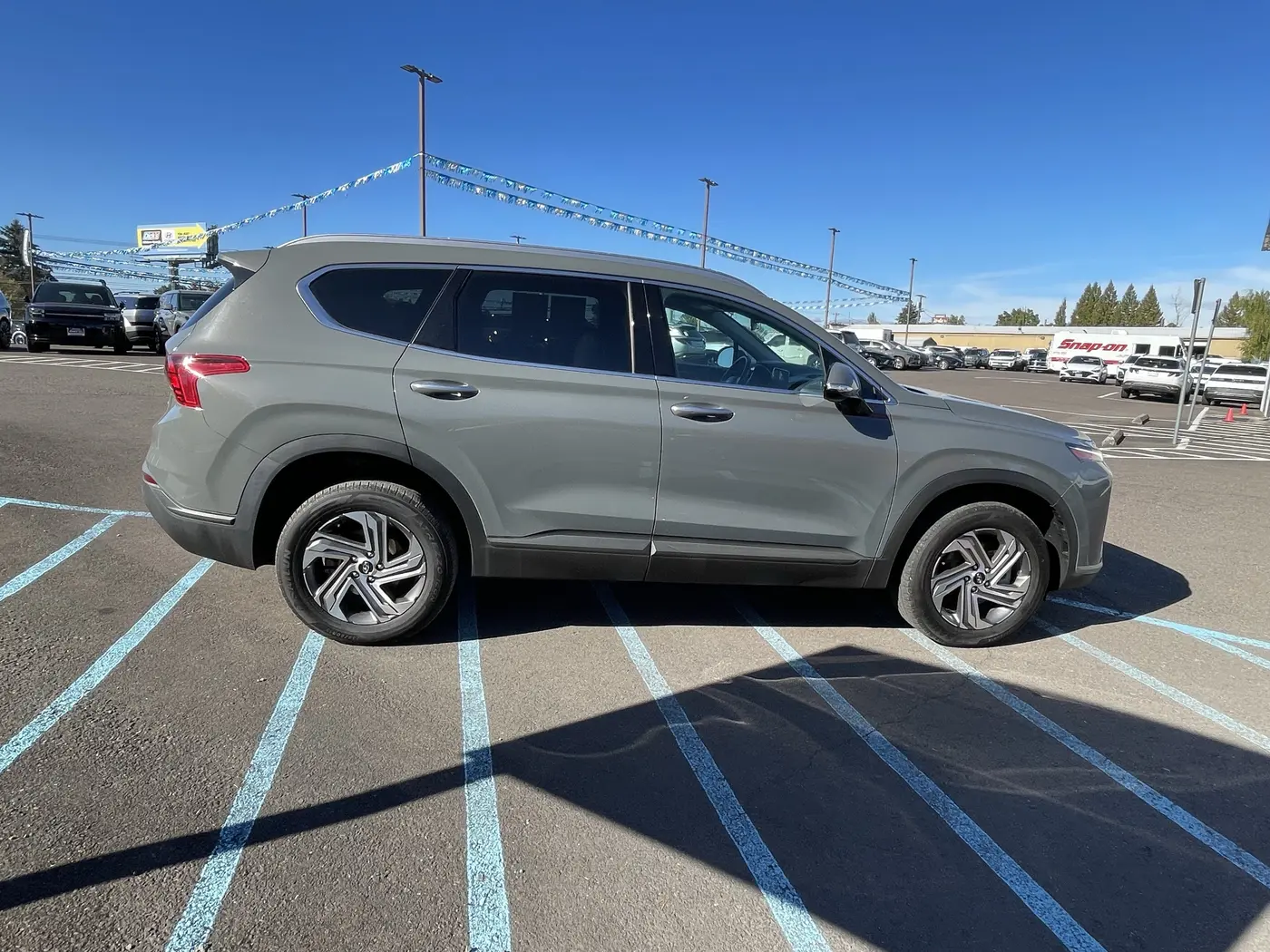 2023 Hyundai Santa Fe - $18,183