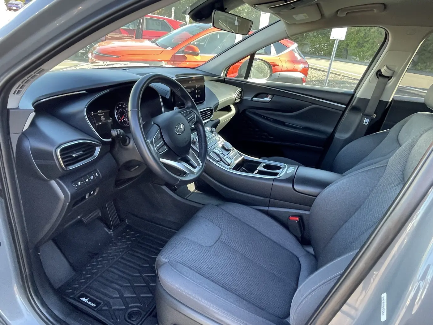 2023 Hyundai Santa Fe - $18,183