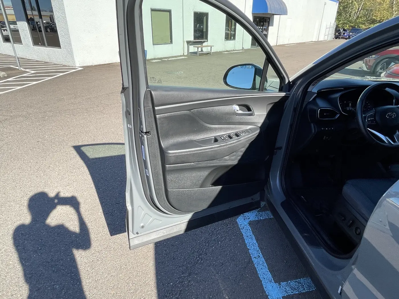 2023 Hyundai Santa Fe - $18,183