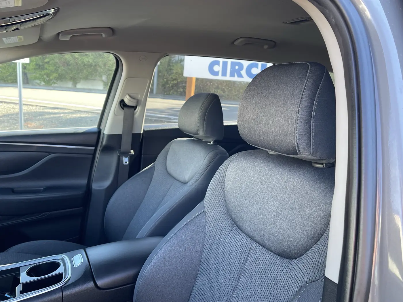 2023 Hyundai Santa Fe - $18,183