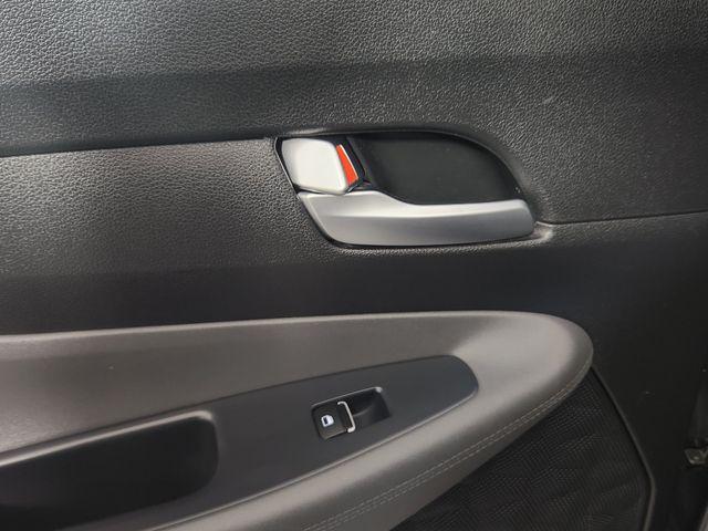 2023 Hyundai Santa Fe - $24,502