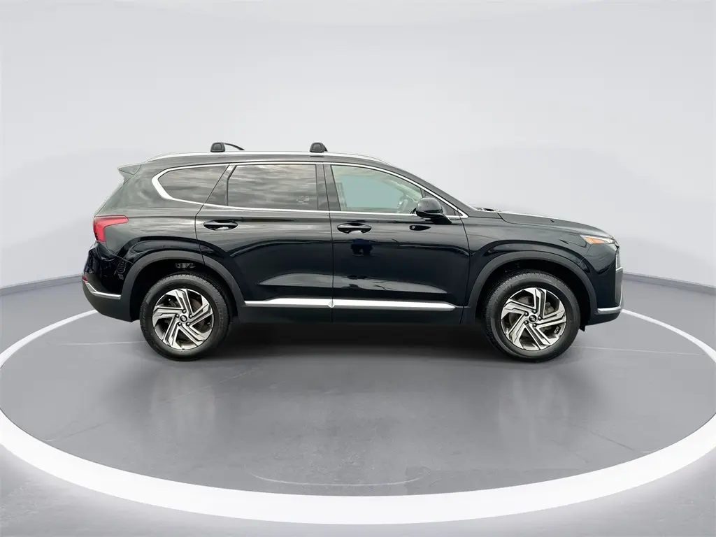 2022 Hyundai Santa Fe - $22,400