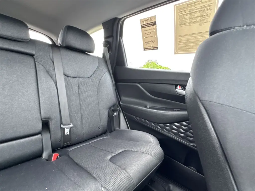 2022 Hyundai Santa Fe - $22,400