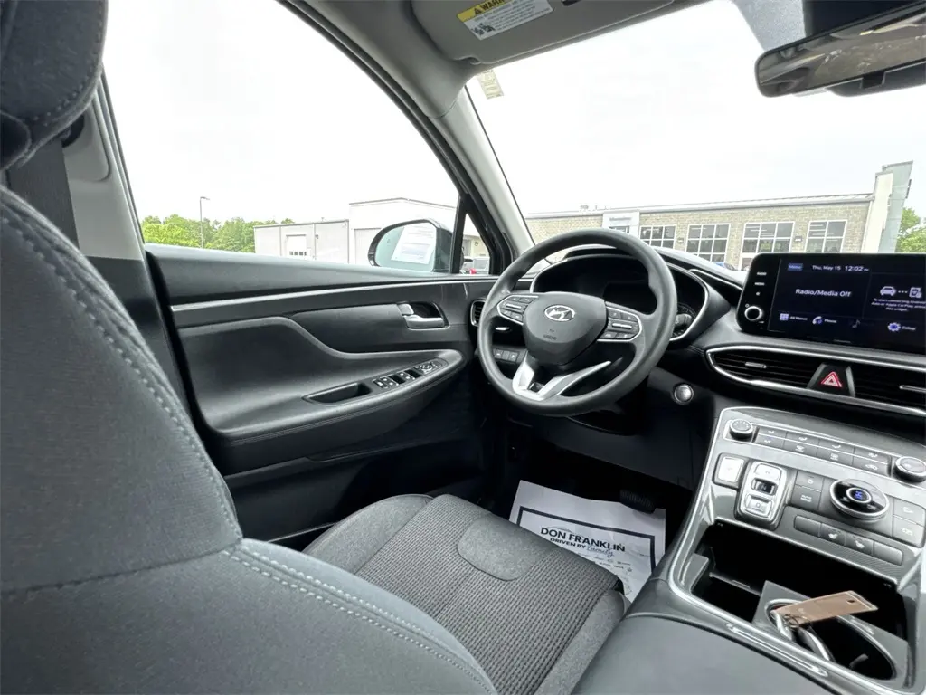 2022 Hyundai Santa Fe - $22,400