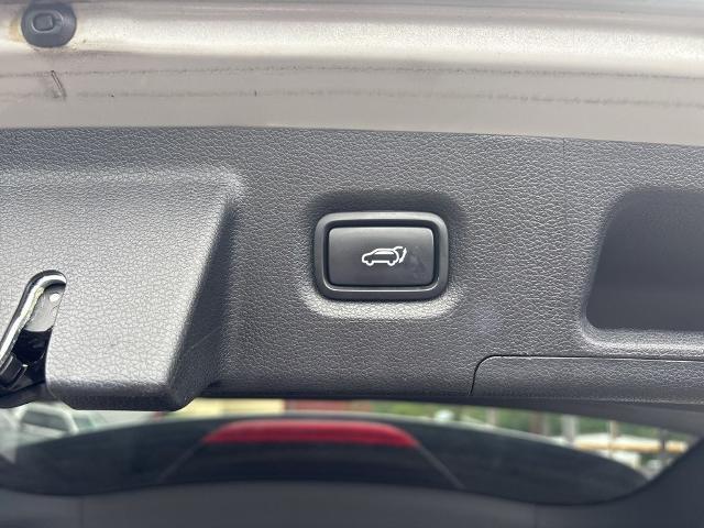 2023 Hyundai Santa Fe - $24,994