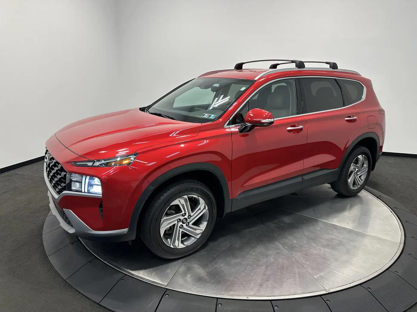 2023 Hyundai Santa Fe - $23,299