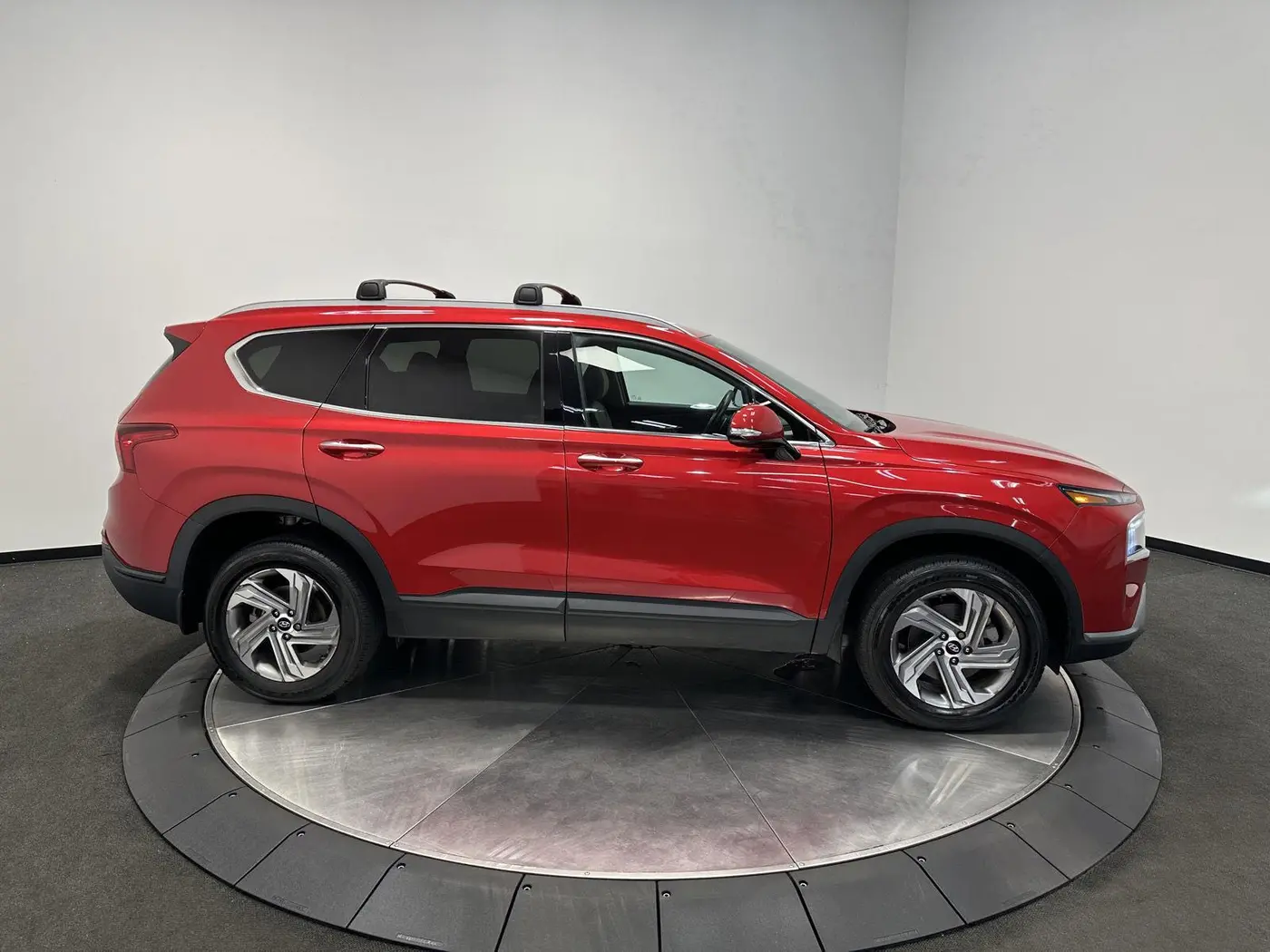 2023 Hyundai Santa Fe - $23,299