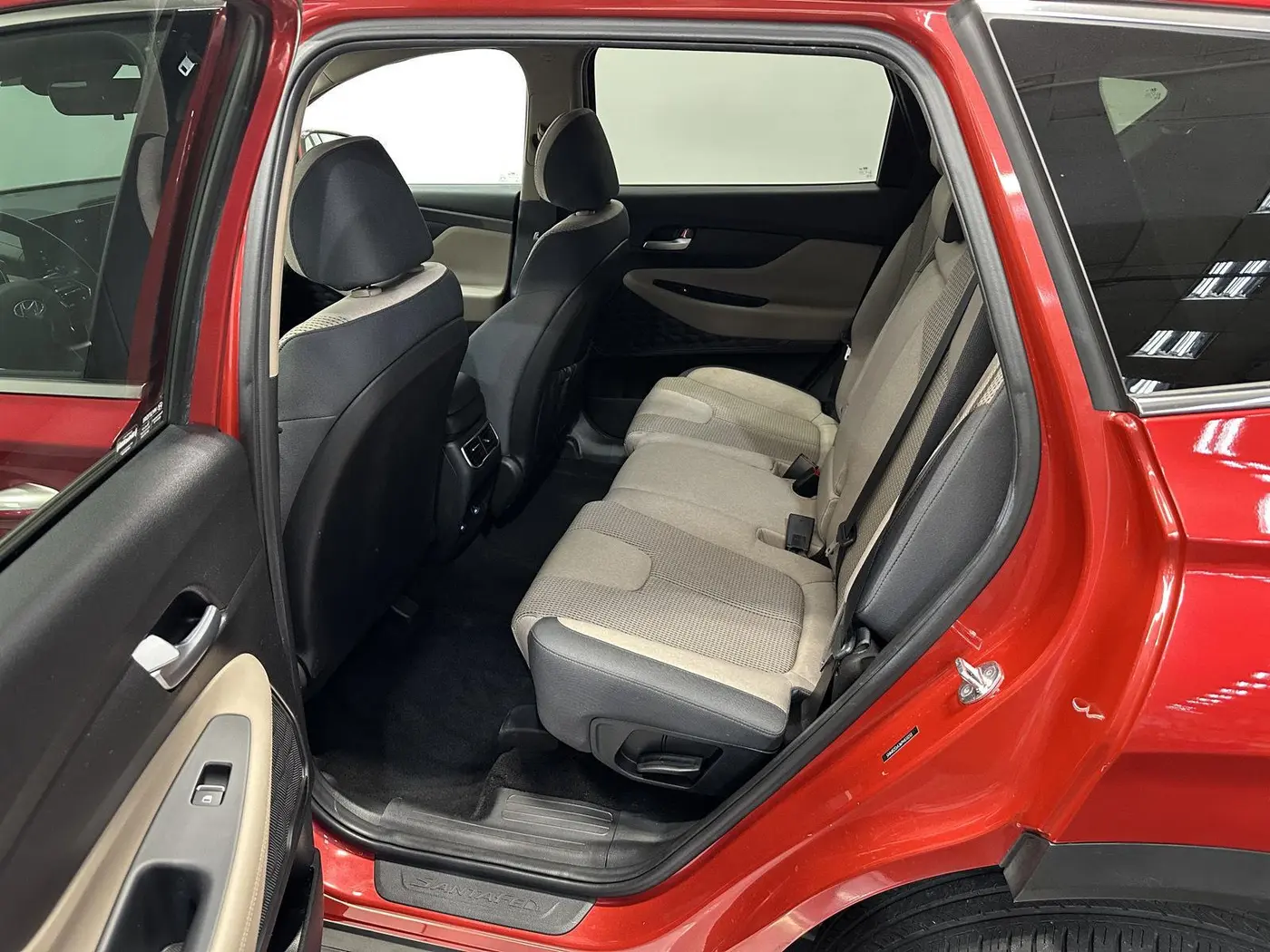 2023 Hyundai Santa Fe - $23,299