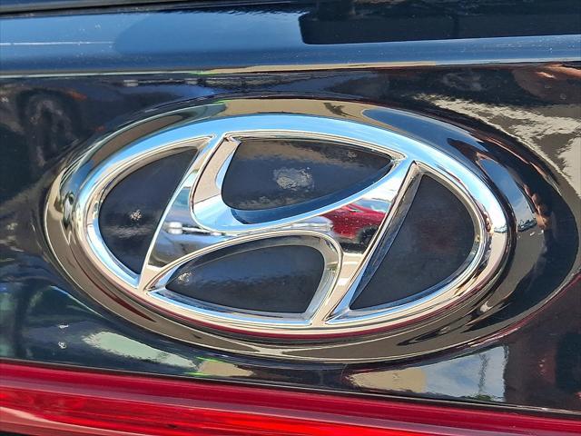 2023 Hyundai Santa Fe - $25,998