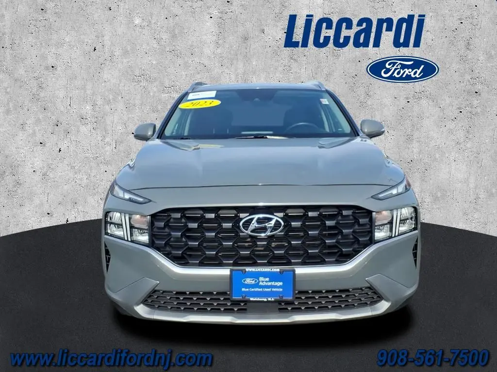 2023 Hyundai Santa Fe - $19,990
