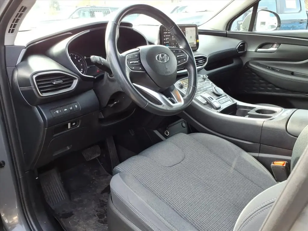 2023 Hyundai Santa Fe - $19,990