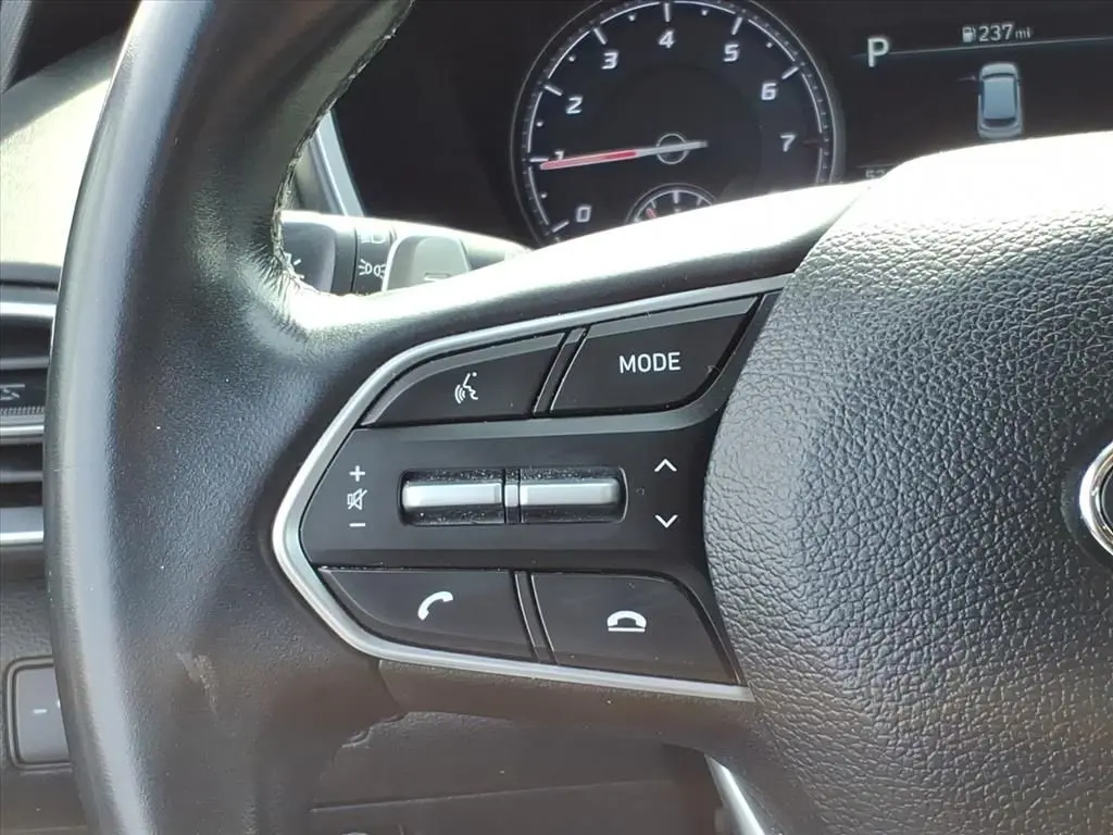2023 Hyundai Santa Fe - $19,990