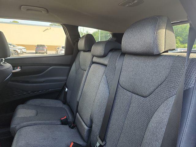 2023 Hyundai Santa Fe - $24,499
