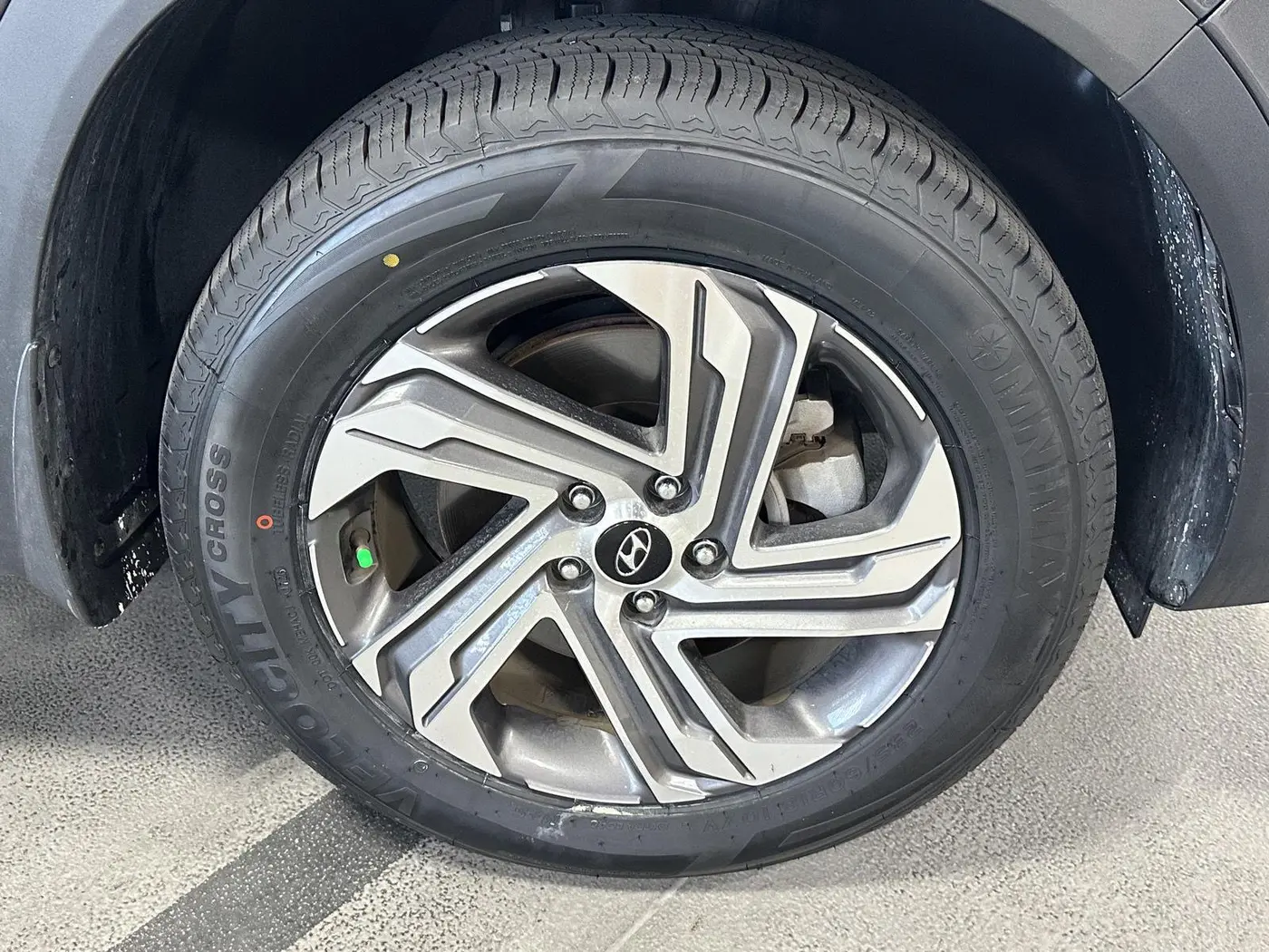 2023 Hyundai Santa Fe - $27,398