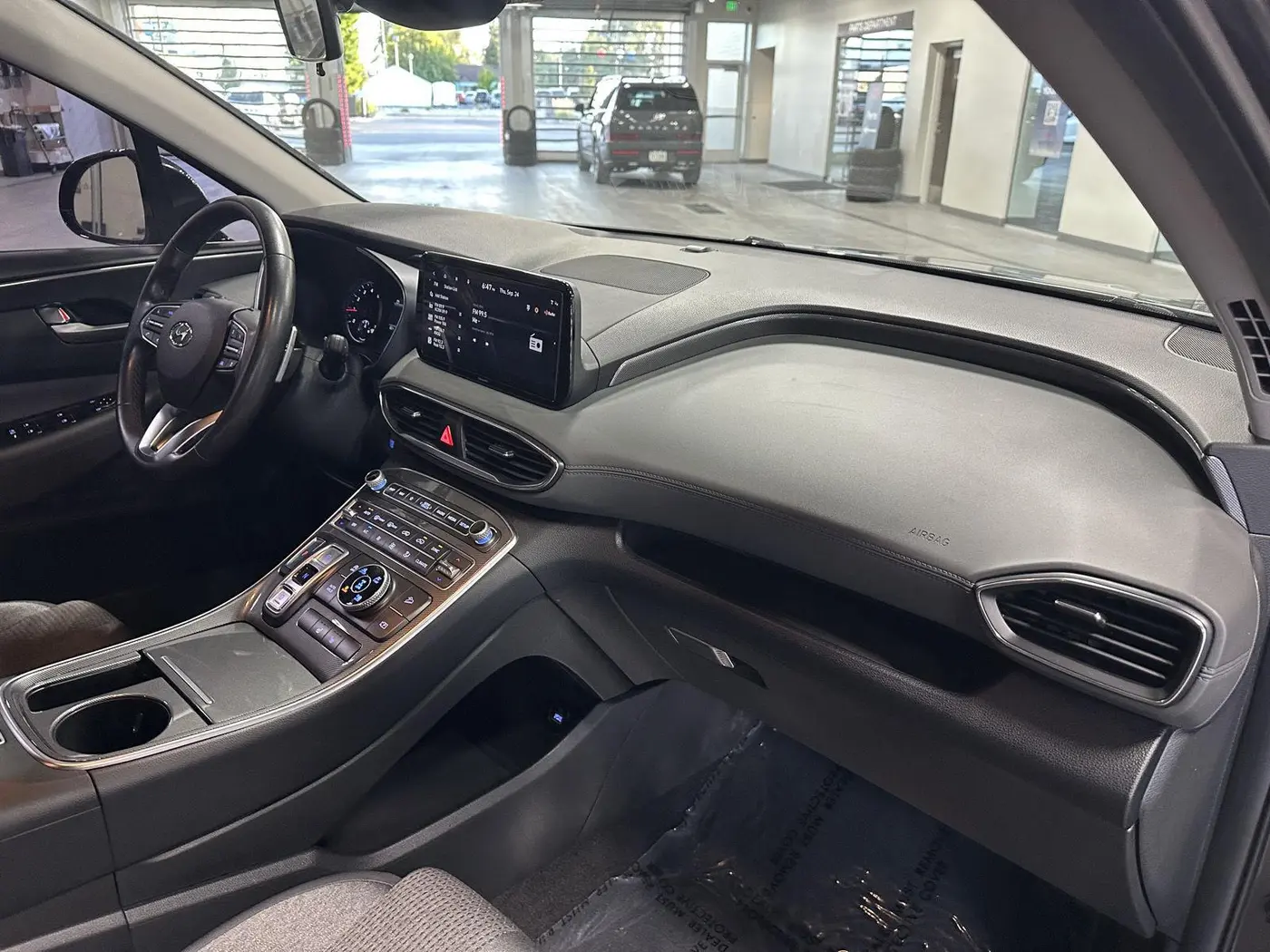 2023 Hyundai Santa Fe - $27,398