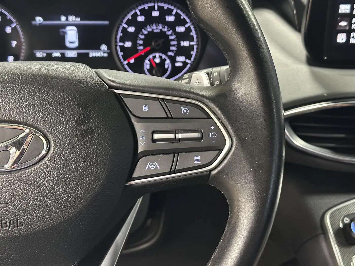 2023 Hyundai Santa Fe - $27,398