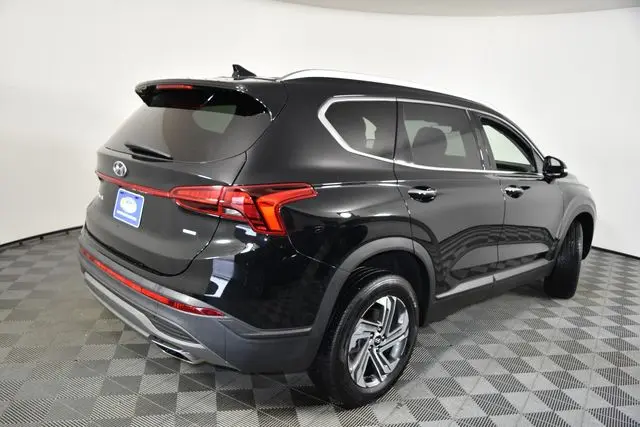 2023 Hyundai Santa Fe - $23,567