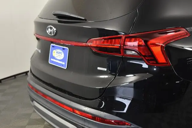 2023 Hyundai Santa Fe - $23,567